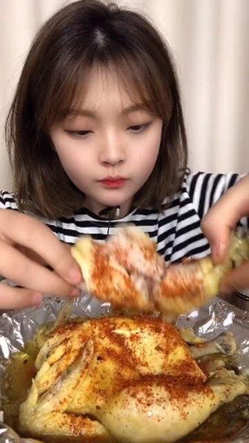 吃瓜姐妹专用小视频,小视频里的欢乐时光