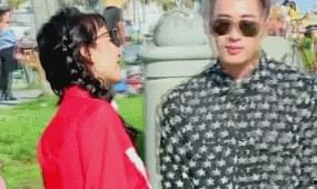 哪个明星有吃瓜视频的,揭秘娱乐圈幕后趣闻