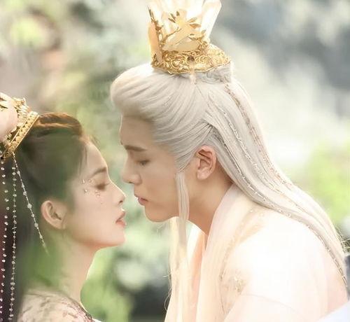 白鹿吃瓜接吻视频合集,吃瓜接吻视频合集回顾